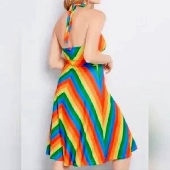 ModCloth Rainbow Stripe Halter Dress Knot Keyhole Detail Summer Festival - Picture 10 of 10